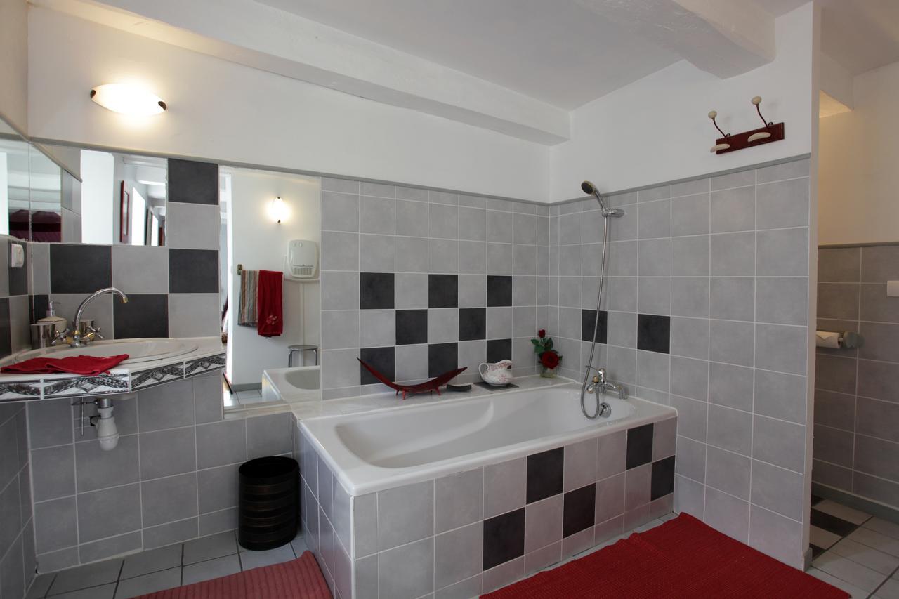 Le Clos Saint Francois Beaune-sur-Arzon Exterior foto